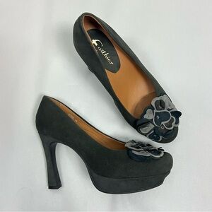 Earthies Monza Platform Heels Size 9